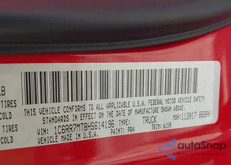 2017 Ram 1500 Night 4X4 5'7 Box z USA, uszkodzony, nr VIN 1C6RR7MT8HS614196